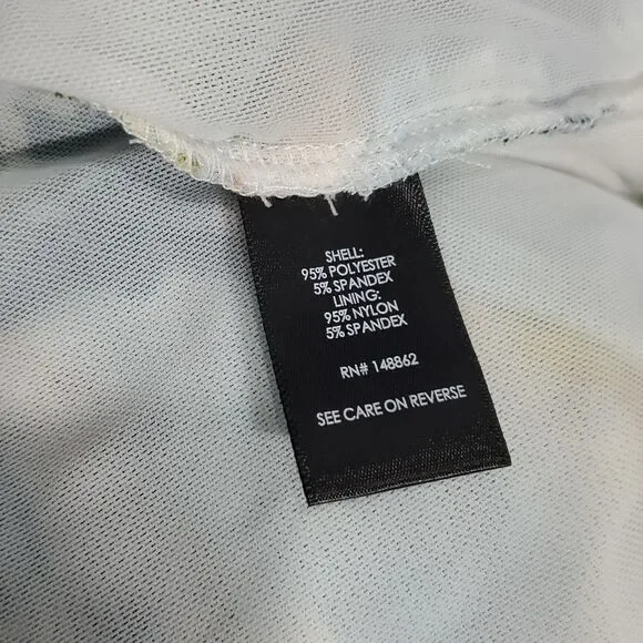 Torrid Sz 2 2X Stretch Mesh Crew Neck Ruched Top Multi Floral Gathered NWT 325 - Picture 9 of 10